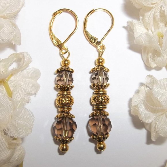 wvluckygirl Jewelry - Pair of Dangle Earrings Brown Gold Lever Back 6405